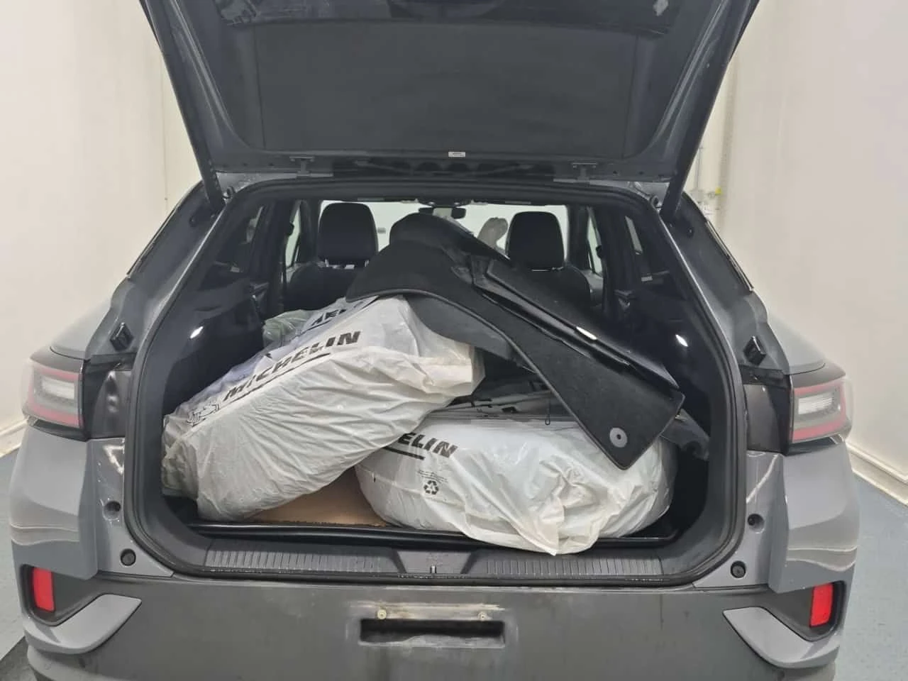 VW ID.4 PRO/CARFAX/����������� | Mobile.bg � ����������� 14