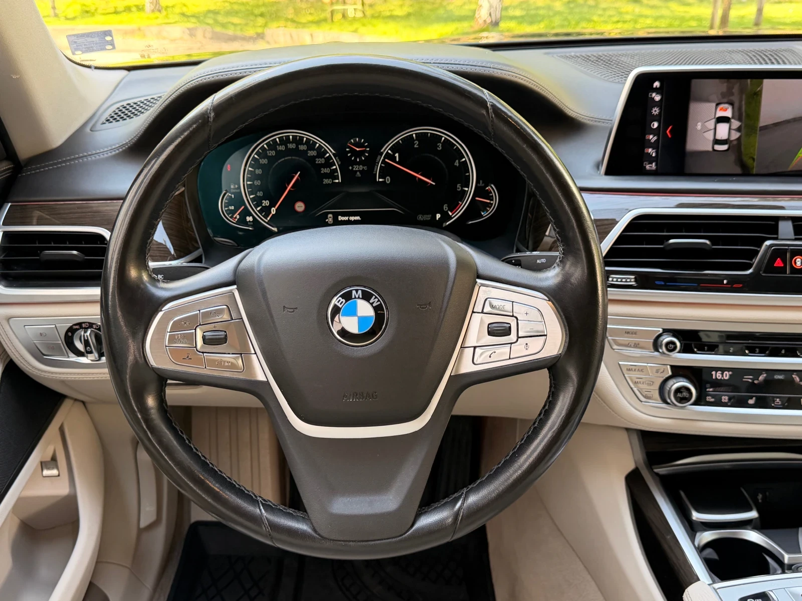 BMW 730 d / X-DRIVE, снимка 14 - Автомобили и джипове - 55450629
