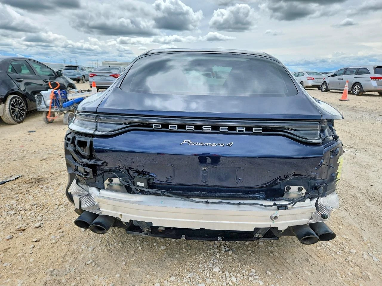 Porsche Panamera 2.9l Base, снимка 6 - Автомобили и джипове - 55566290