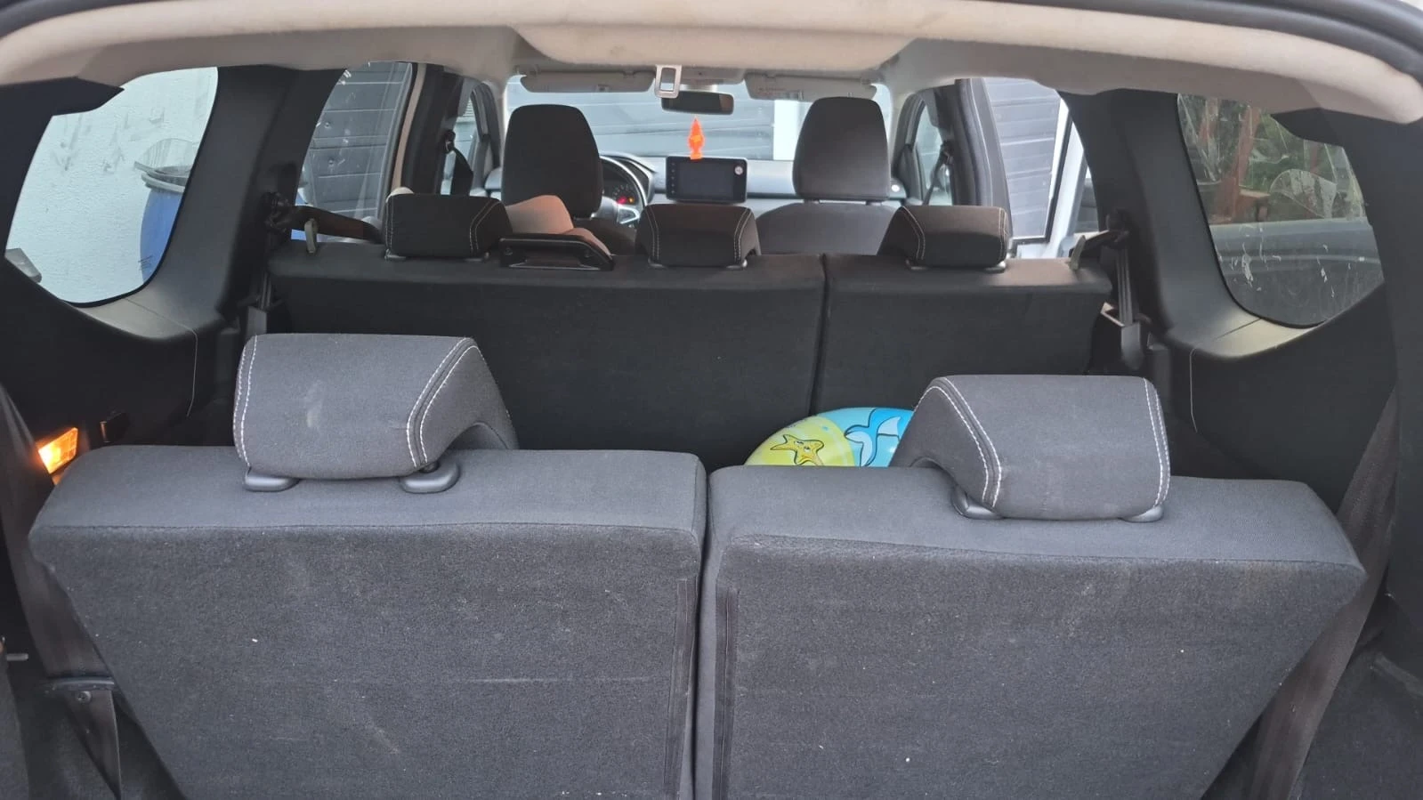 Dacia Jogger 1.0 Turbo 110 Конски сили 7 Местна , снимка 5 - Автомобили и джипове - 56036236