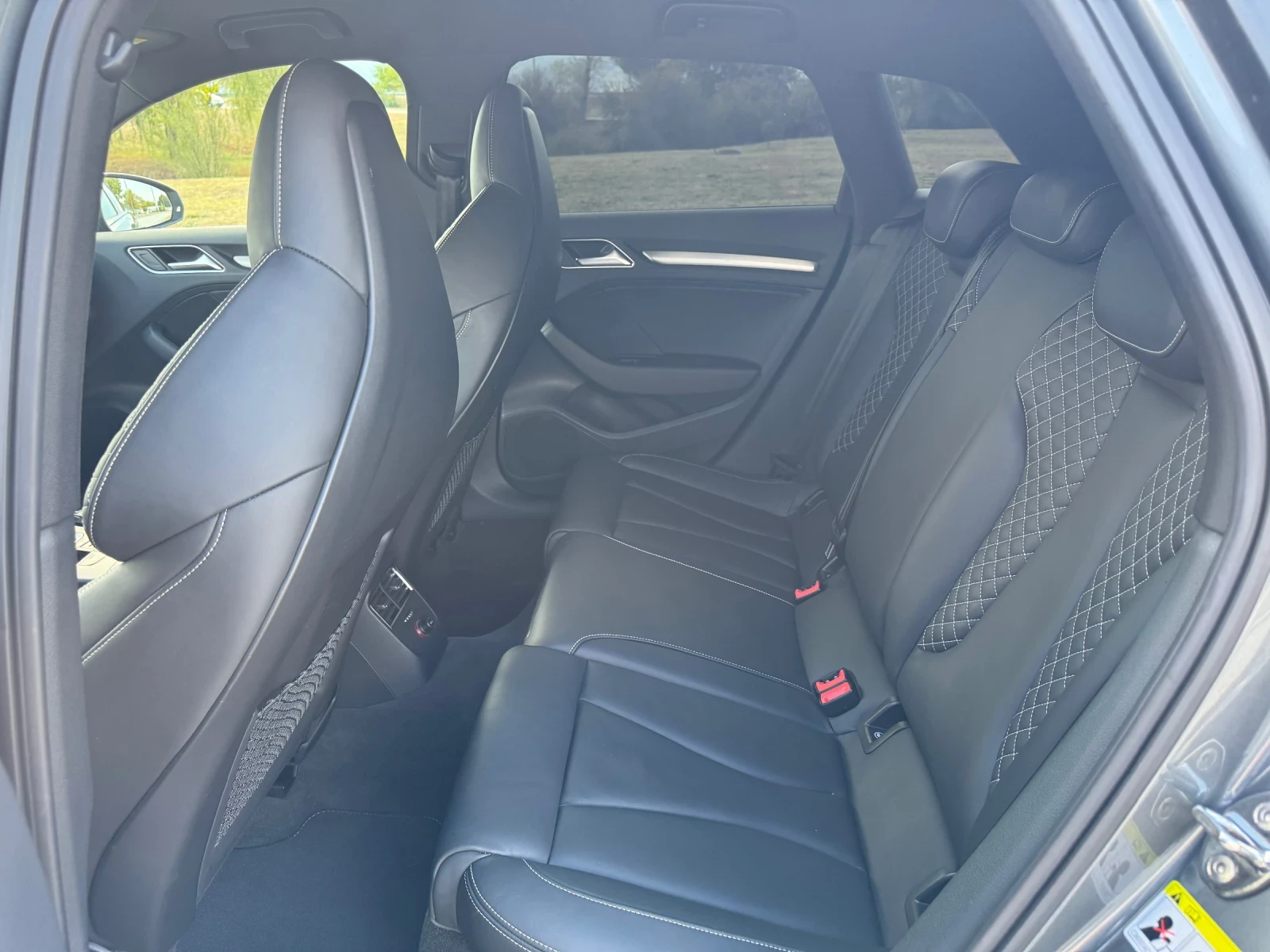 Audi S3 2.0 Turbo S3 DSG Quattro , снимка 12 - Автомобили и джипове - 56141762