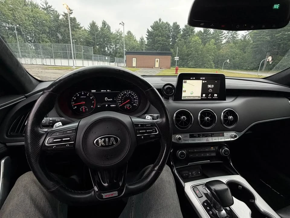 Kia Stinger STAGE 2, КРАЙНА ЦЕНА ДО БЪЛГАРИЯ, снимка 10 - Автомобили и джипове - 56197442