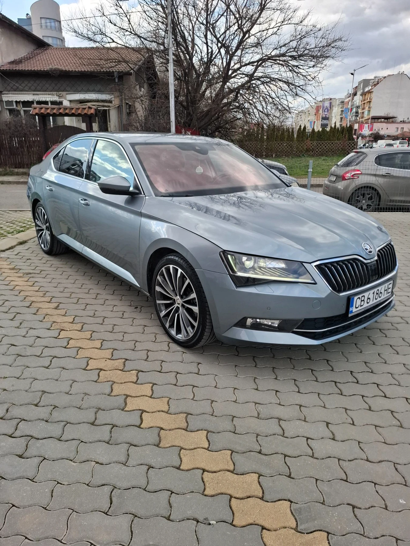 Skoda Superb 2.0TDI* 190HP ЕURO 6, снимка 7 - Автомобили и джипове - 56245385