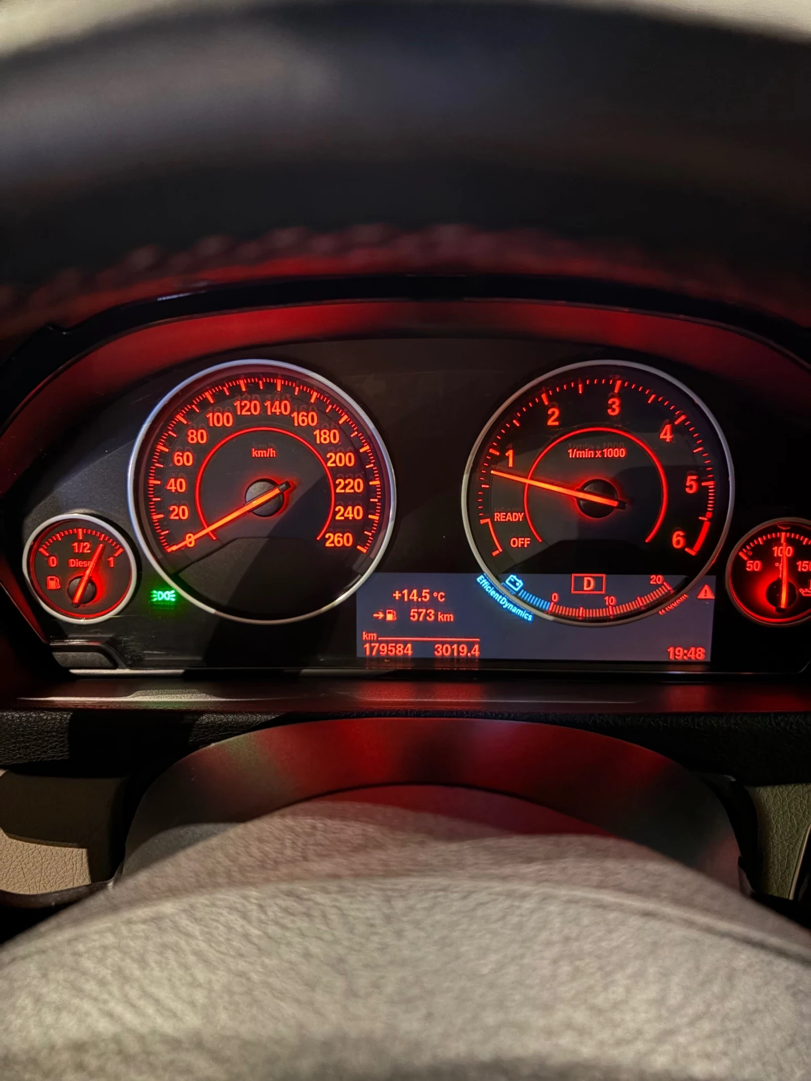 BMW 320 Германия, снимка 17 - Автомобили и джипове - 56355176