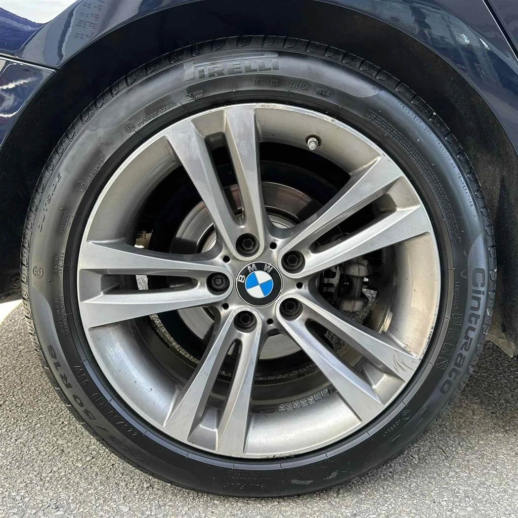 BMW 320 xDrive, снимка 5 - Автомобили и джипове - 56634041