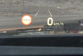 Hyundai Kona 64KWh/Premium/SOH98% - 33450 лв. - 99641404 13
