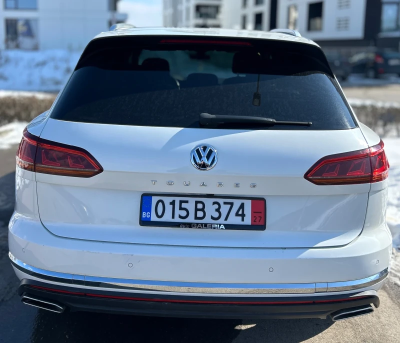 VW Touareg 4Motion/TDI/Matrix/Digital Premium, снимка 9 - Автомобили и джипове - 49235129