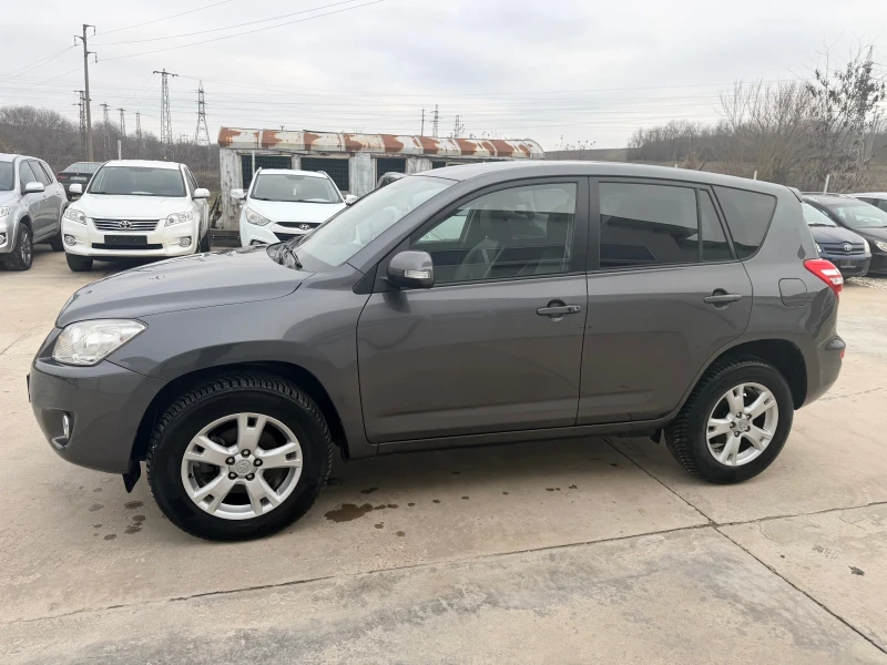Toyota Rav4 2.2D4D 150k.c* 4x4* Navi* Facelife* Nova* UNIKAT* , снимка 4 - Автомобили и джипове - 52745614