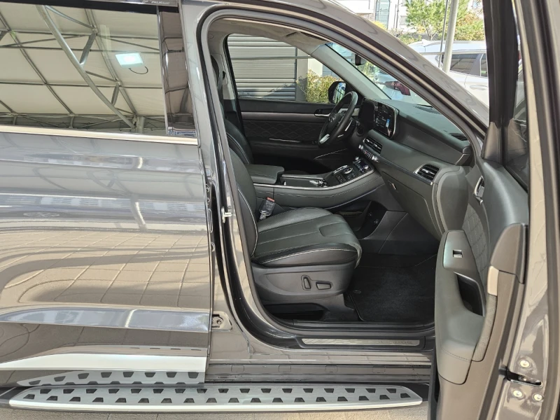 Hyundai Palisade Специална цена! Осигурен сервиз и части, снимка 14 - Автомобили и джипове - 53192546