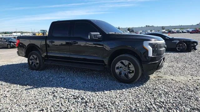 Ford F150 Lightning Xlt, снимка 13 - Автомобили и джипове - 54412039
