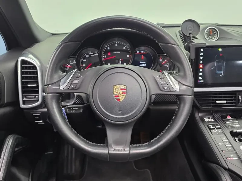 Porsche Cayenne 3.0 Diesel 958, снимка 13 - Автомобили и джипове - 56256257