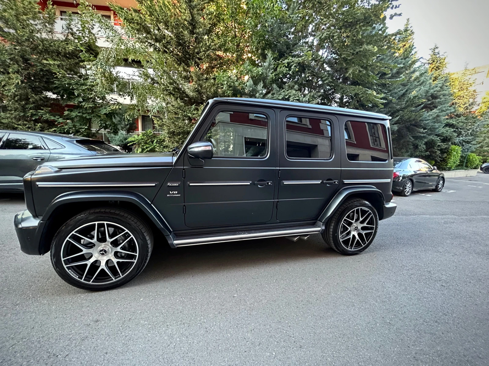 Mercedes-Benz G 63 AMG / EXCLUSIVE / DIAMOND / - изображение 4