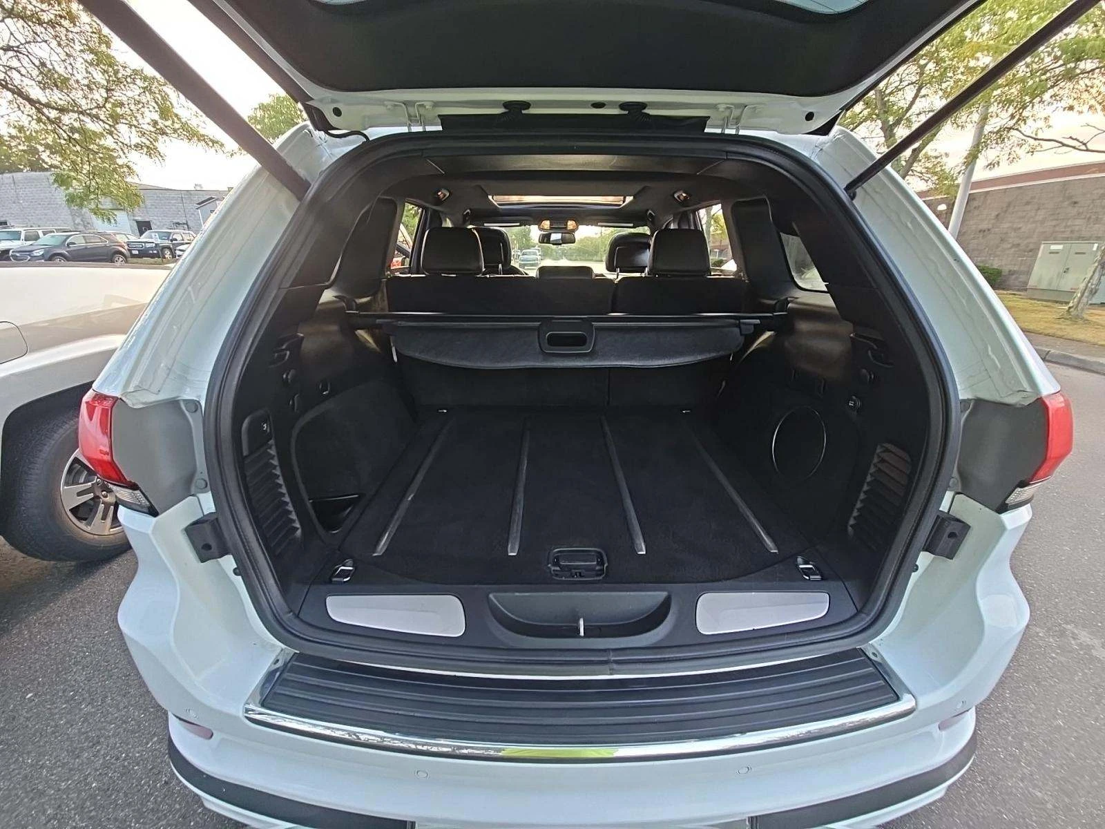 Jeep Grand cherokee SUMMIT* 3.6 V6* DISTRONIK* * 8ZF* PANO* HARMA | Mobile.bg   13