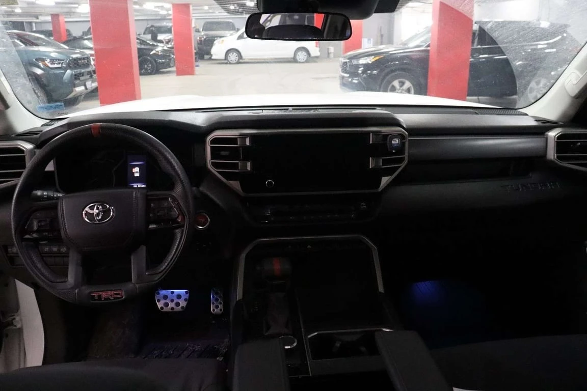 Toyota Tundra * 4x4 Crewmax * CARFAX * ��� ������������ ������ | Mobile.bg � ����������� 9