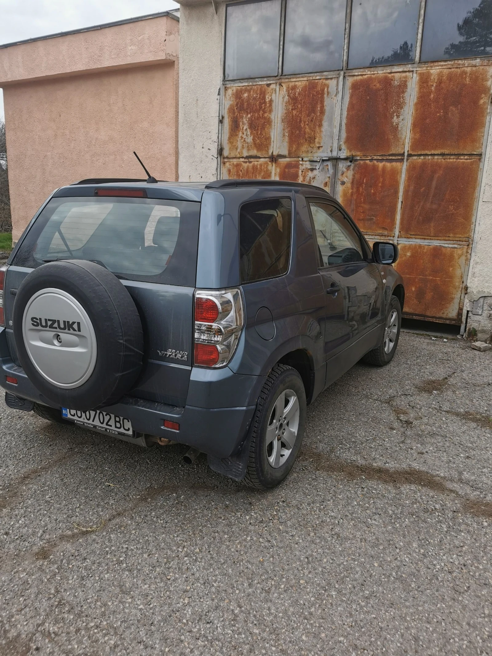 Suzuki Grand vitara, снимка 4 - Автомобили и джипове - 53876186