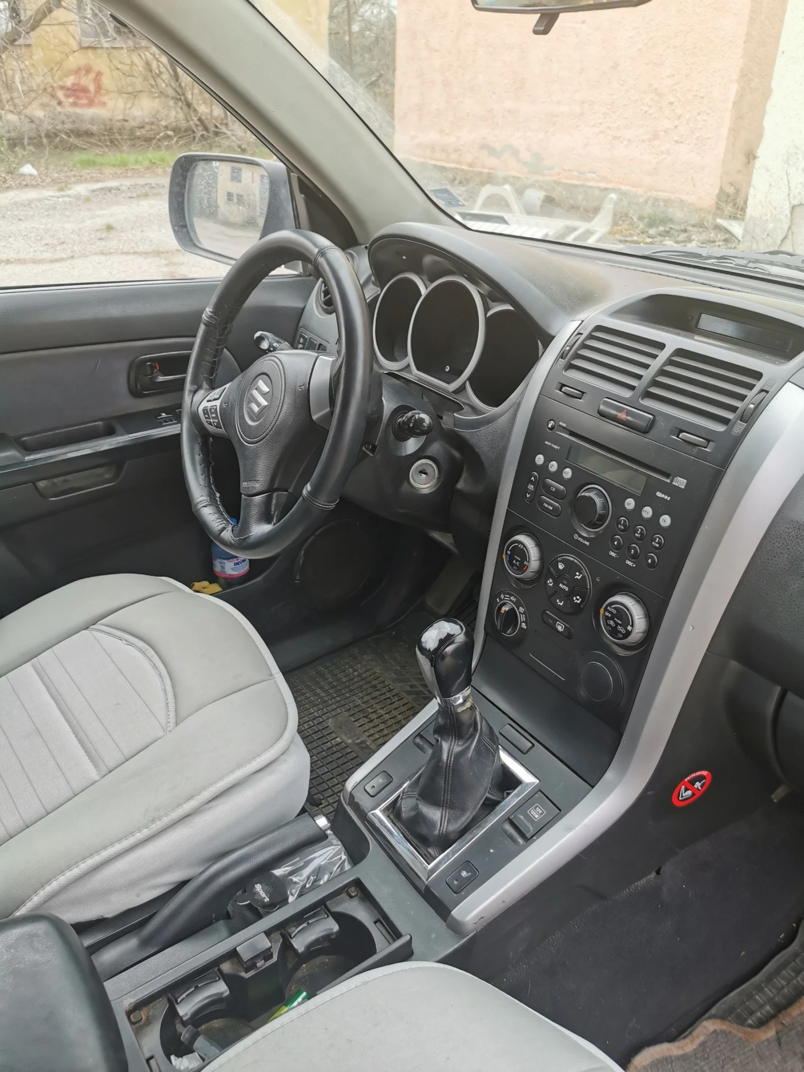 Suzuki Grand vitara, снимка 9 - Автомобили и джипове - 53876186