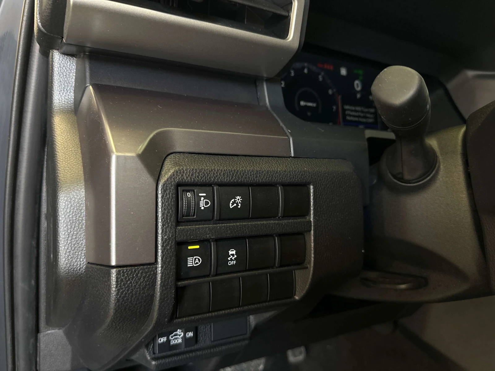 Toyota Tacoma CREW/TRD/2200KM/ЦЕНА ДО БГ, снимка 16 - Автомобили и джипове - 54990118