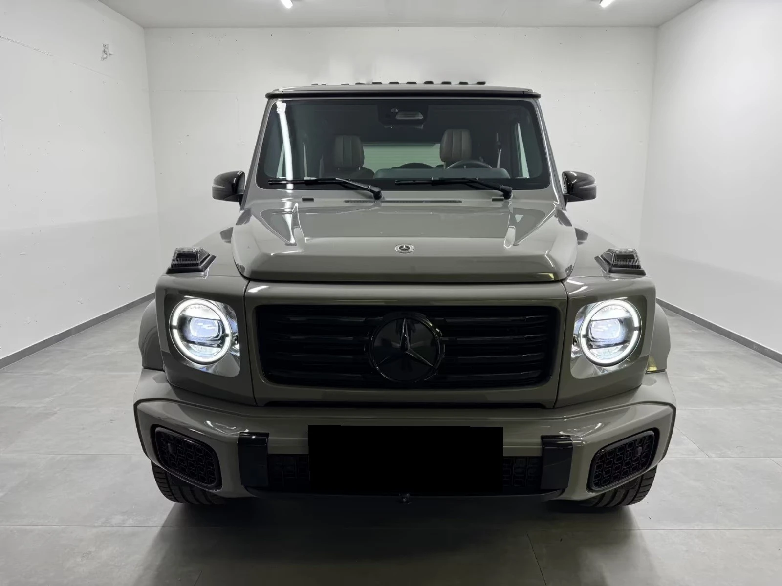Mercedes-Benz G 450 d / AMG / 4 MATIC / BURM /  FACELIFT / 360 / PANO, снимка 2 - Автомобили и джипове - 55172699
