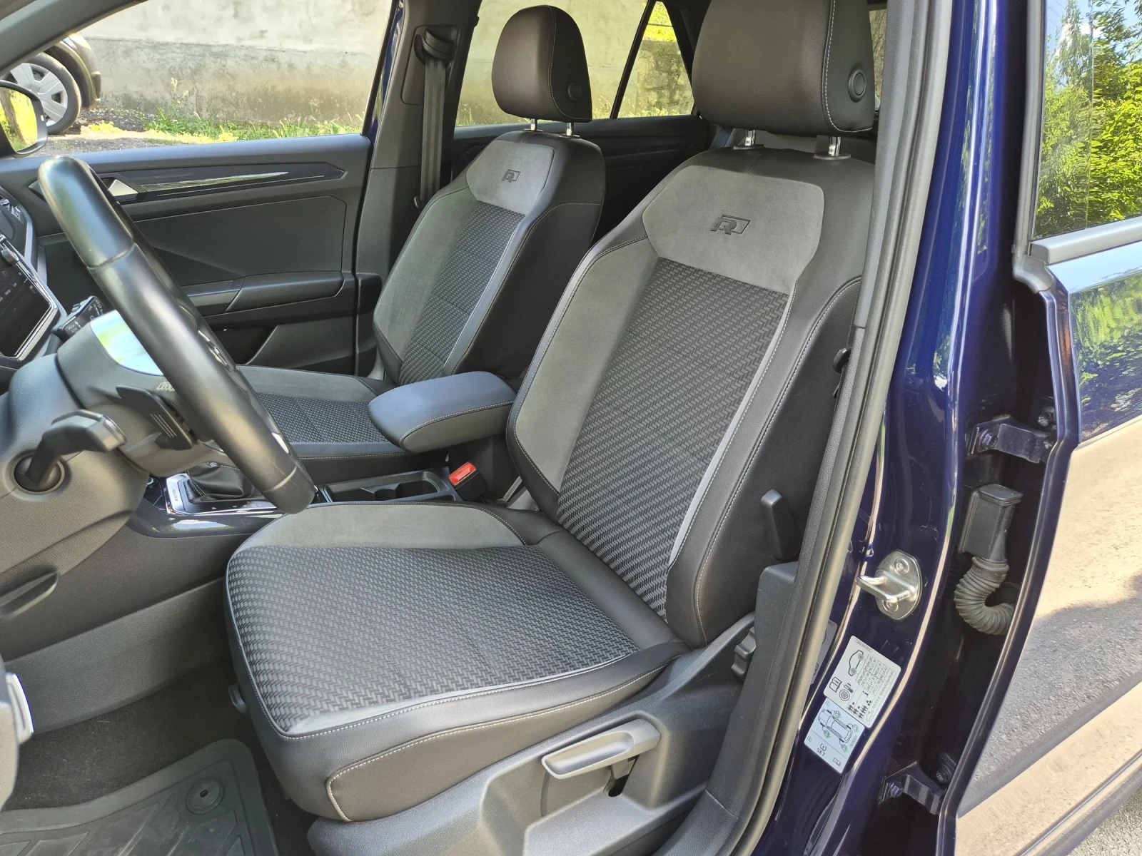 VW T-Roc 2 0TDI 4Motion R Line, снимка 10 - Автомобили и джипове - 55191113