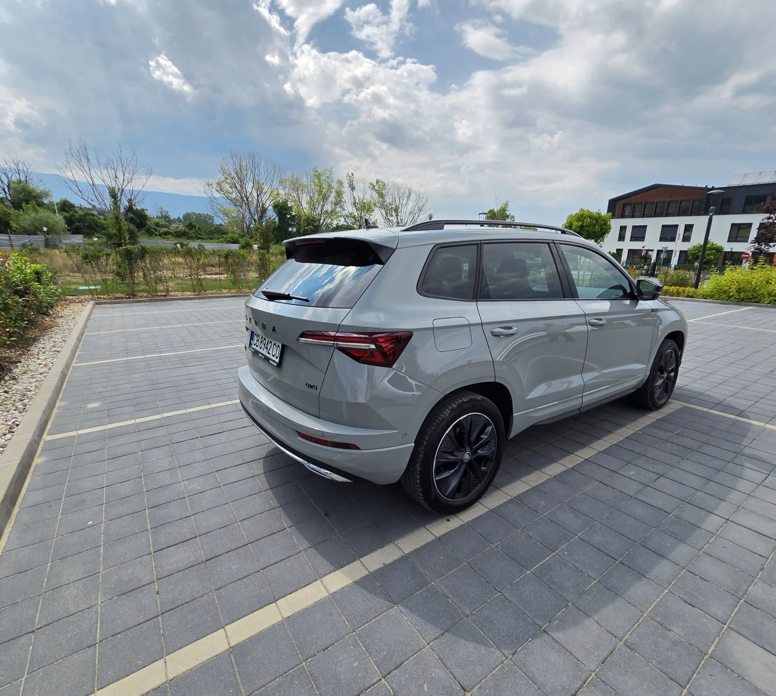 Skoda Karoq 4х4, снимка 7 - Автомобили и джипове - 55468865
