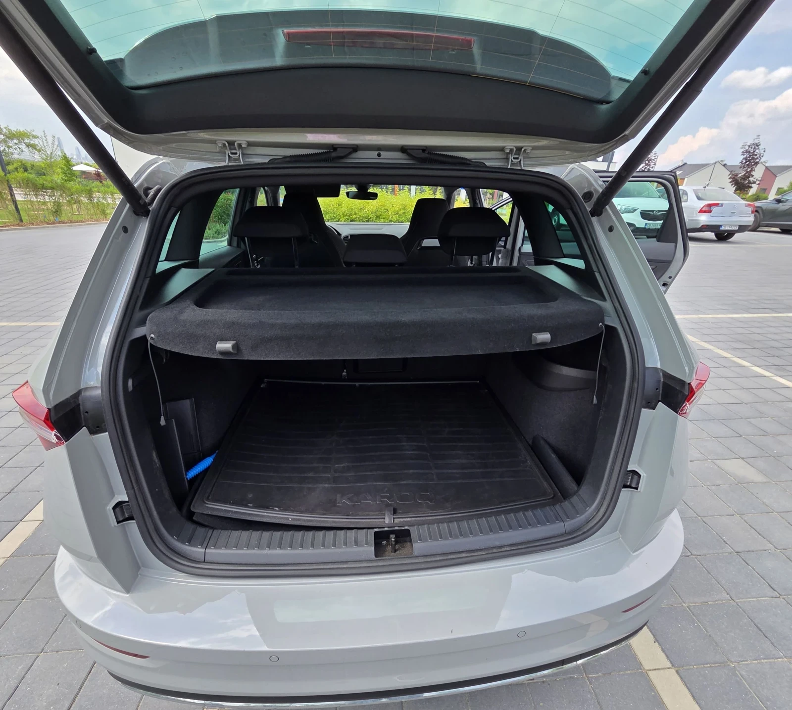 Skoda Karoq 4х4, снимка 8 - Автомобили и джипове - 55360085