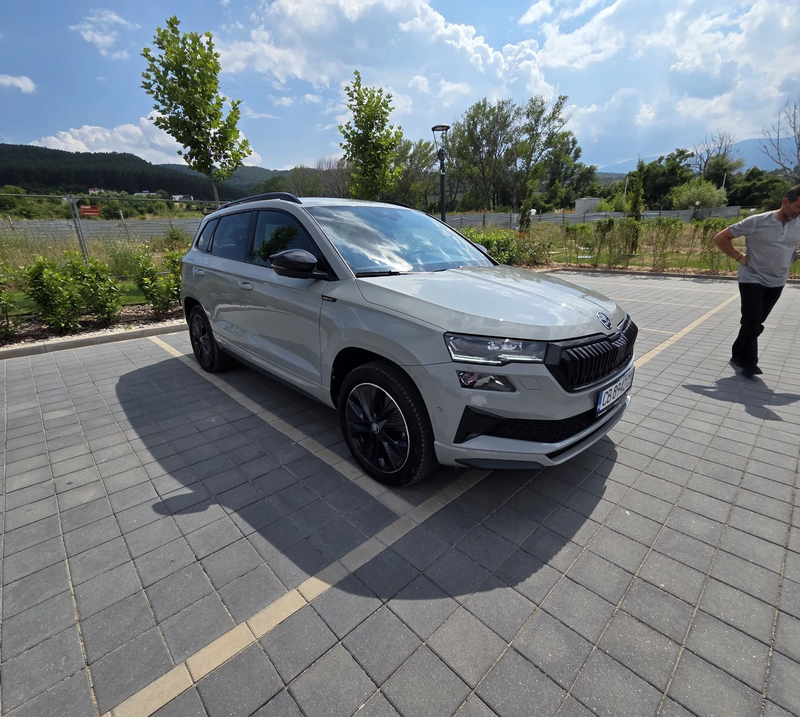 Skoda Karoq 4х4, снимка 3 - Автомобили и джипове - 55360085