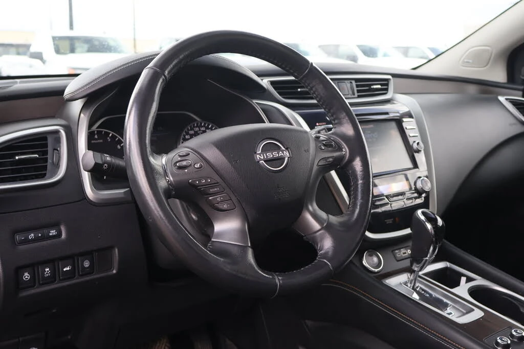 Nissan Murano 3.5* PLATINUM* DISTRONIC* ПАНОРАМА* 360* КРАЙНА ЦЕ, снимка 9 - Автомобили и джипове - 56005260