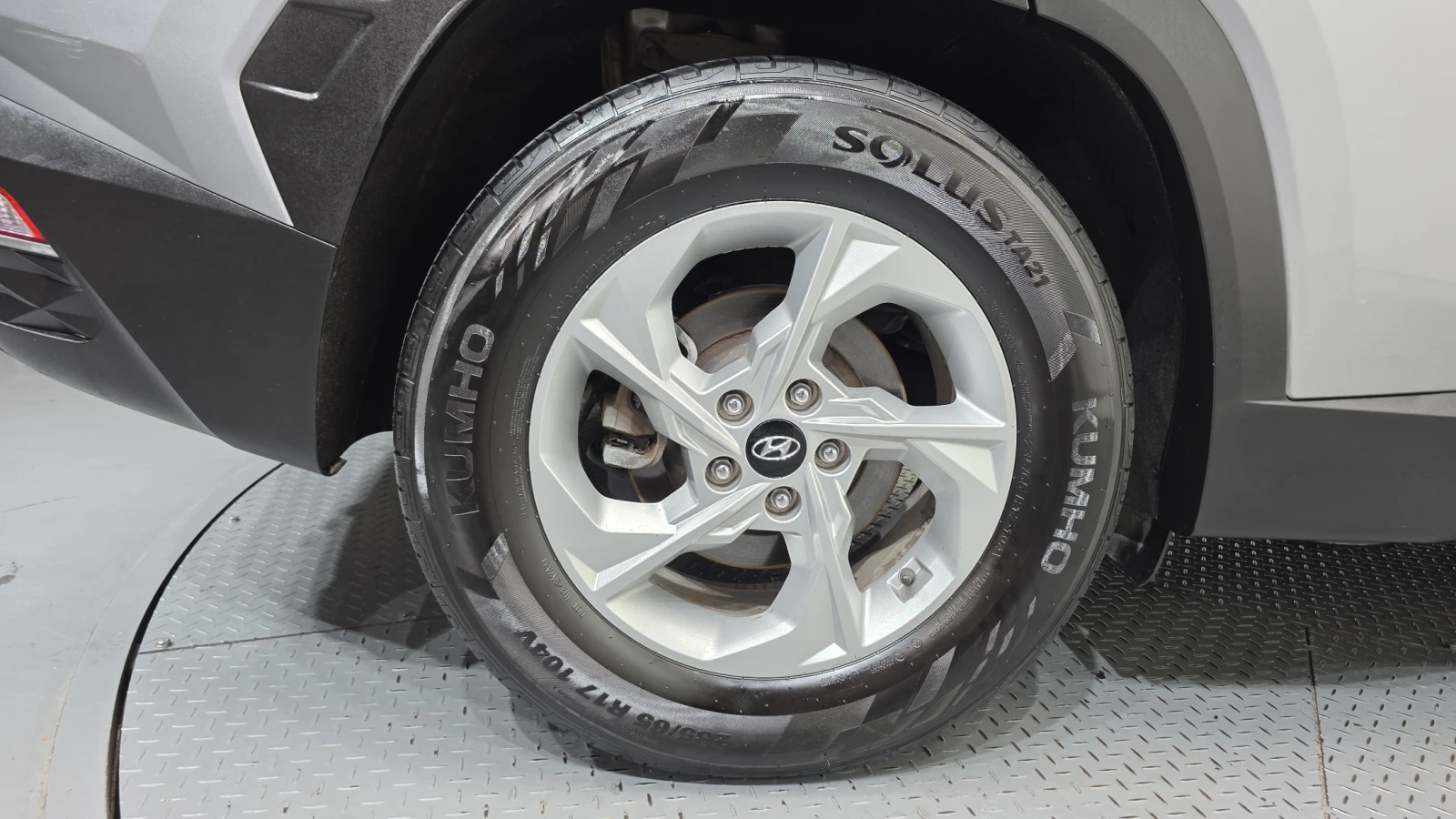 Hyundai Tucson 2.0 Modern* КРАЙНА ЦЕНА, снимка 5 - Автомобили и джипове - 56133622