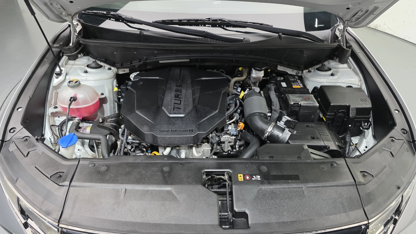 Hyundai Tucson 2.0 Modern* КРАЙНА ЦЕНА, снимка 6 - Автомобили и джипове - 56133622