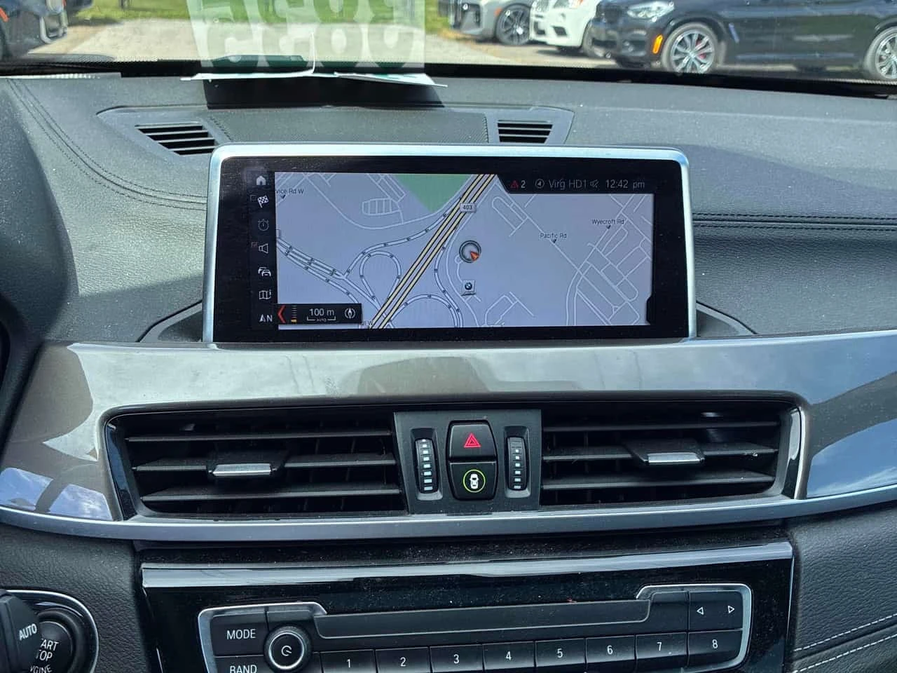 BMW X1 * xDrive28i * ГЛАВНО ПРЕДСТАВИТЕЛСТВО НА BMW, снимка 11 - Автомобили и джипове - 56253436