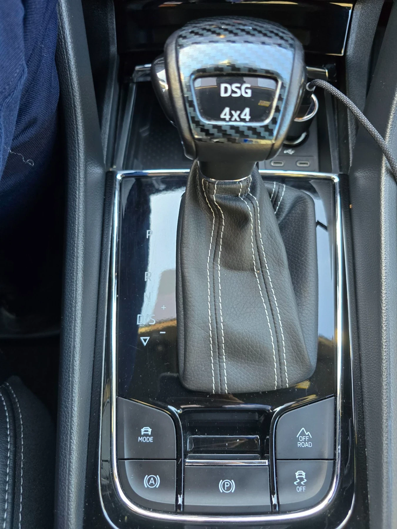 Skoda Kodiaq Sportline 4x4 200 к.с. 360 камери/dcc/acc/park ass, снимка 11 - Автомобили и джипове - 56334016