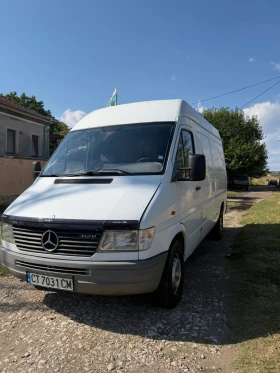������ Mercedes-Benz Sprint...