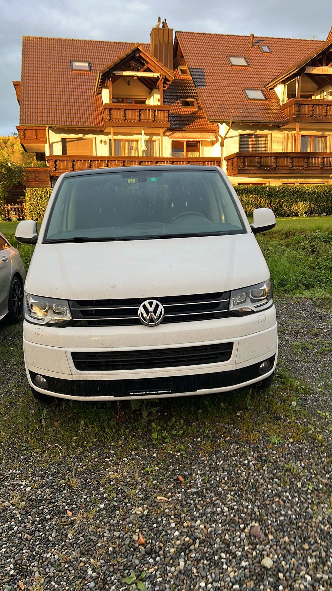VW Multivan SWISS-EDITION 25 - изображение 10
