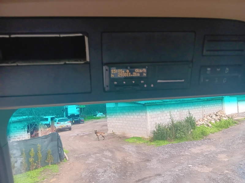 Mercedes-Benz Actros, снимка 5 - Камиони - 53223931