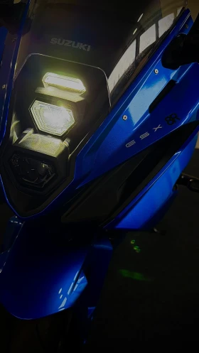 Suzuki Gsx 8R 2024�.   1 800 ��   �2 ���������   Quickshifter | Mobile.bg � ����� ������ 10