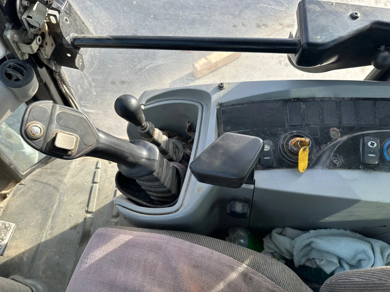 Мини челни товарачи Cat, снимка 6 - Индустриална техника - 51676064