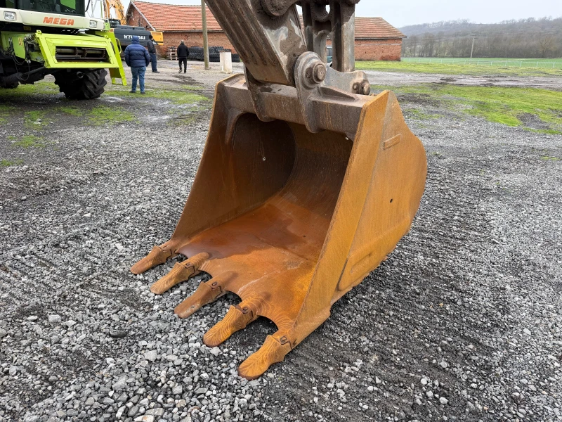 Багер Volvo EC 300 L ЛИЗИНГ, снимка 9 - Индустриална техника - 52773084