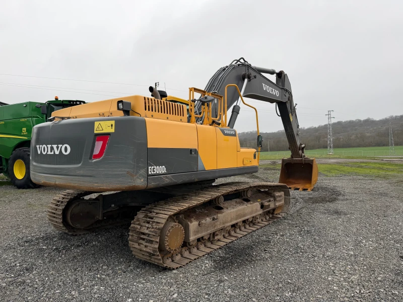 Багер Volvo EC 300 L ЛИЗИНГ, снимка 7 - Индустриална техника - 52773084