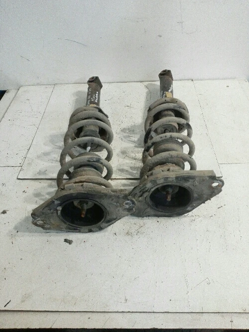 Макферсони задни Нисан Алмера Тино 2.2Д