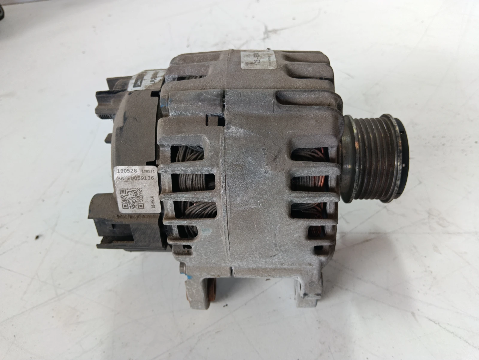 алтернатор 1.6 TDI VW Passat