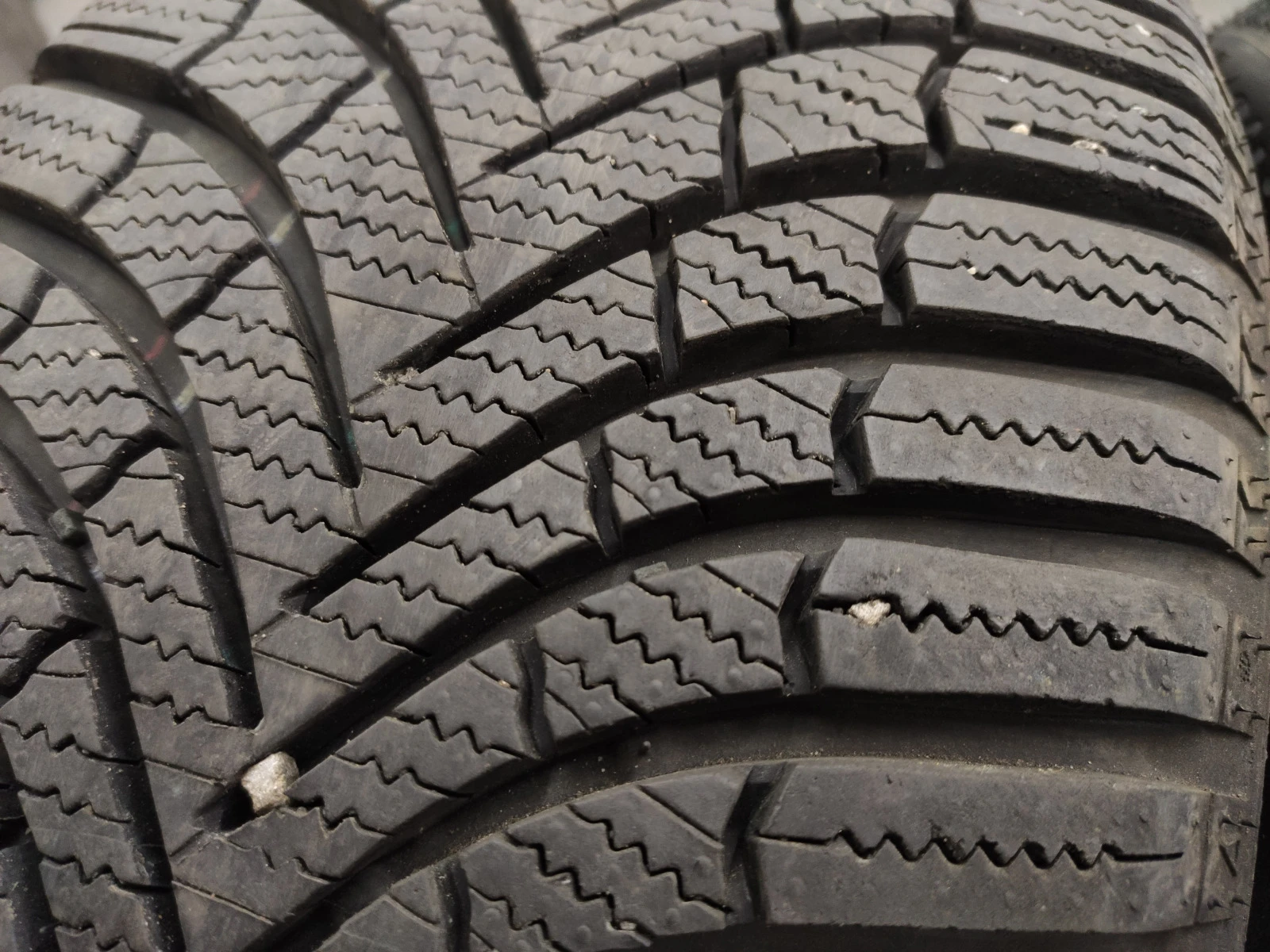  225/45R17 | Mobile.bg   5