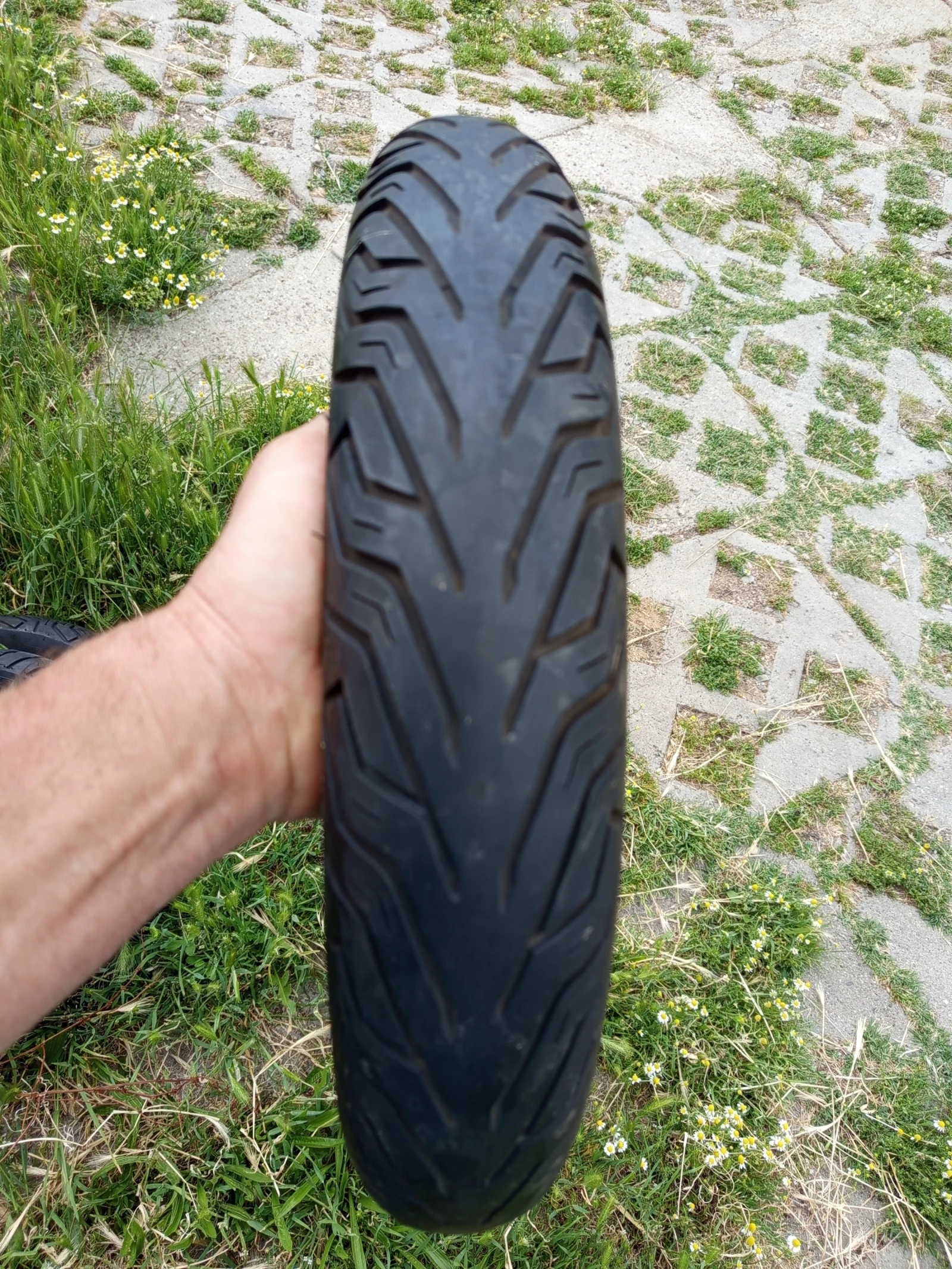 ���� 100/90 14 - | Mobile.bg � ����������� 1