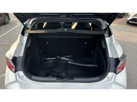 Toyota Corolla HB 1.8 HSD GR-SPORT, снимка 10