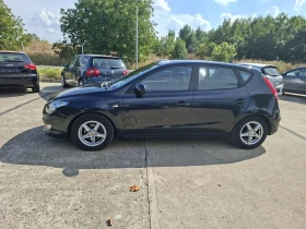 Hyundai I30 1.6CRDi 6 ск., снимка 3