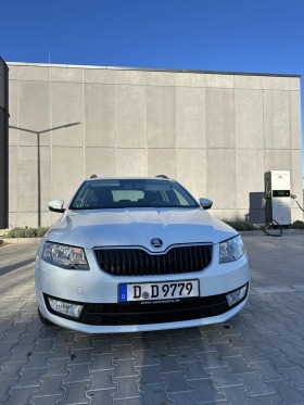 Skoda Octavia Октавия 1, 6 tdi 112кс внос Германия, регистрирана, снимка 1 - Автомобили и джипове - 45974194