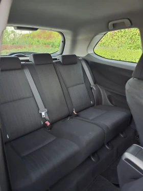 Toyota Auris 1.4 VVT-I, ROYAL SAPPHIRE PEARL - 7500 лв. - 21033305 13