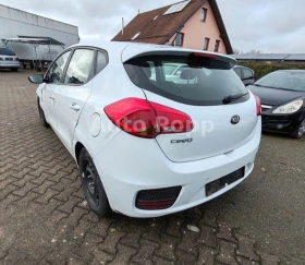Kia Ceed 1.4 99к.с - 6500 € / 12712.90 лв. - 68308585 5