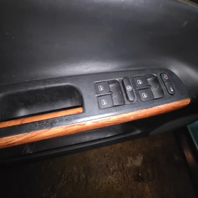 VW Passat - 900 € / 1760.25 лв. - 87333097 8