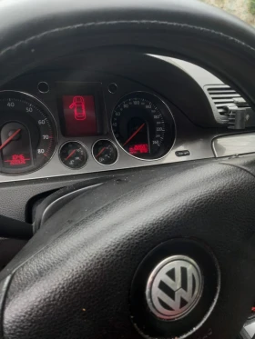 VW Passat 1, 6 tsi с регистрация климатик  - 2400 € / 4693.99 лв. - 26611903 6