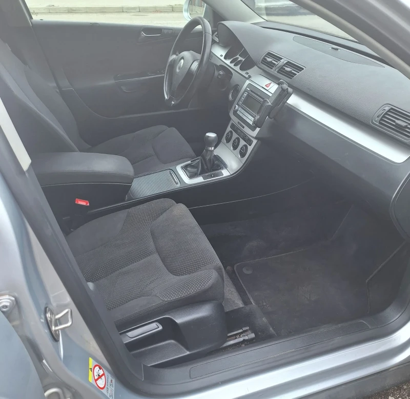 VW Passat, снимка 8 - Автомобили и джипове - 47463008